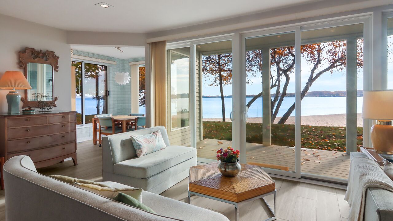 Photo of Livingroom in Suttons Bay