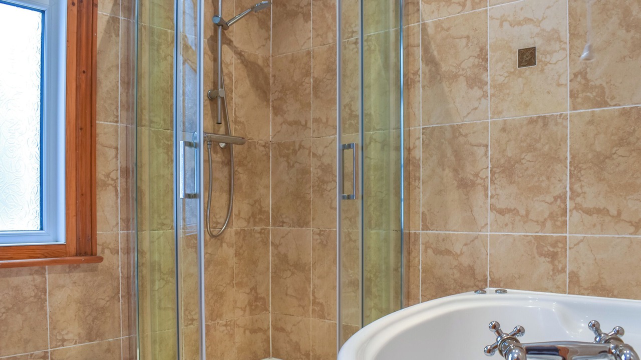 Photo of Bathroom in Lowestoft