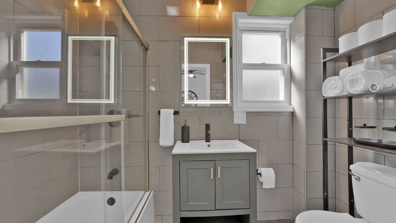 Photo of Bathroom in South Side