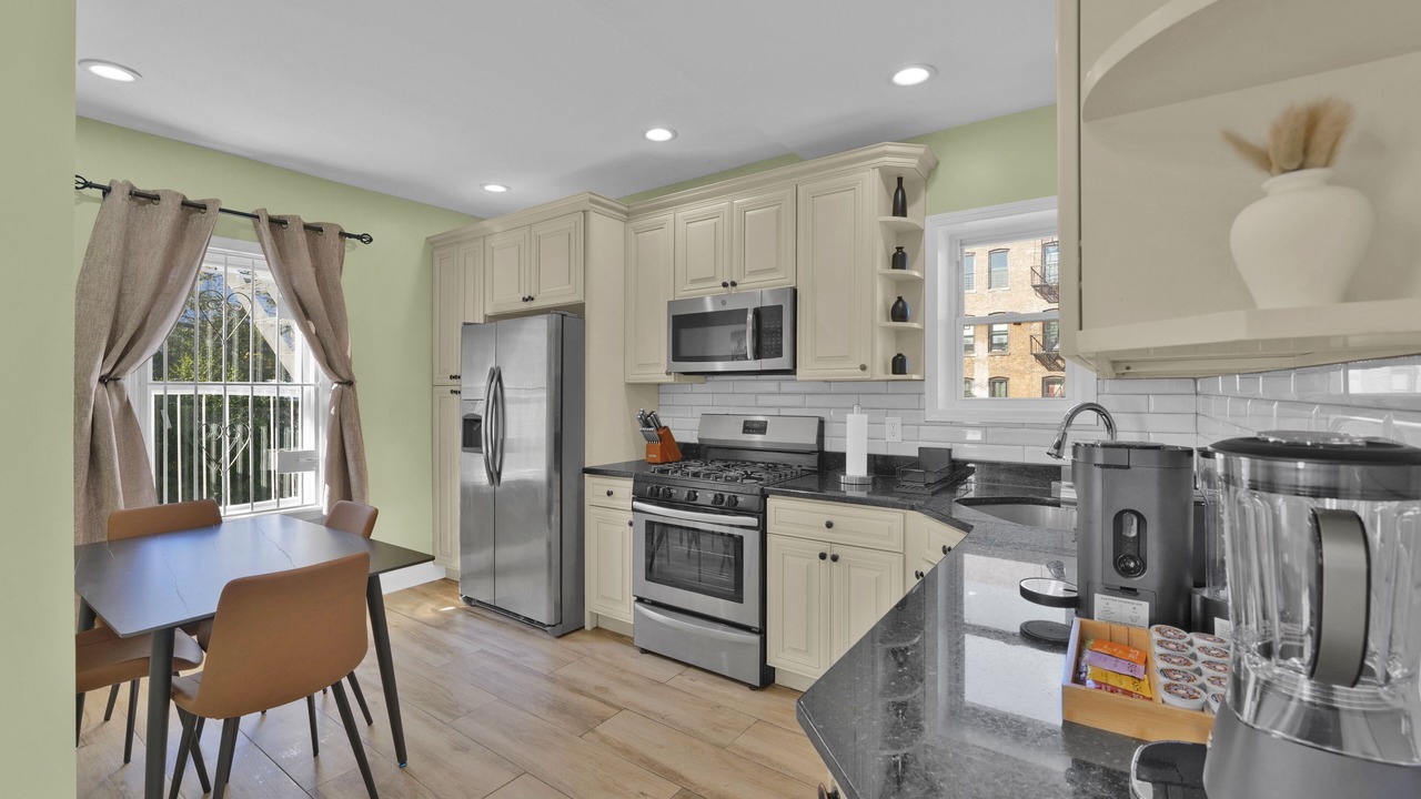 Photo of Kitchen in South Side