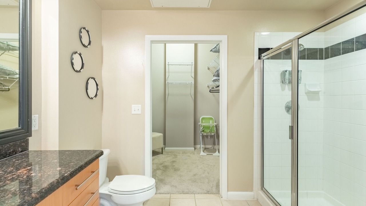 Photo of Bathroom in Cityplace