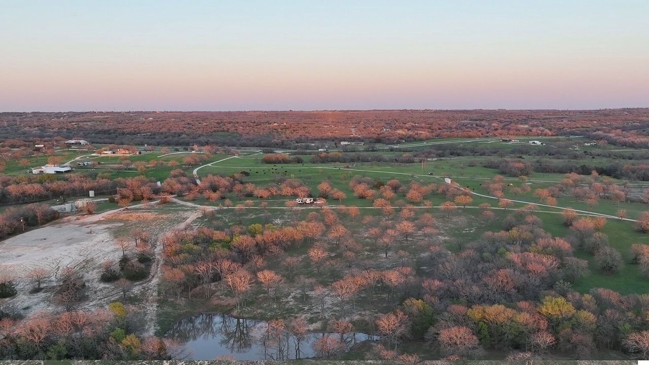 Photo of Outdoor in Alvord