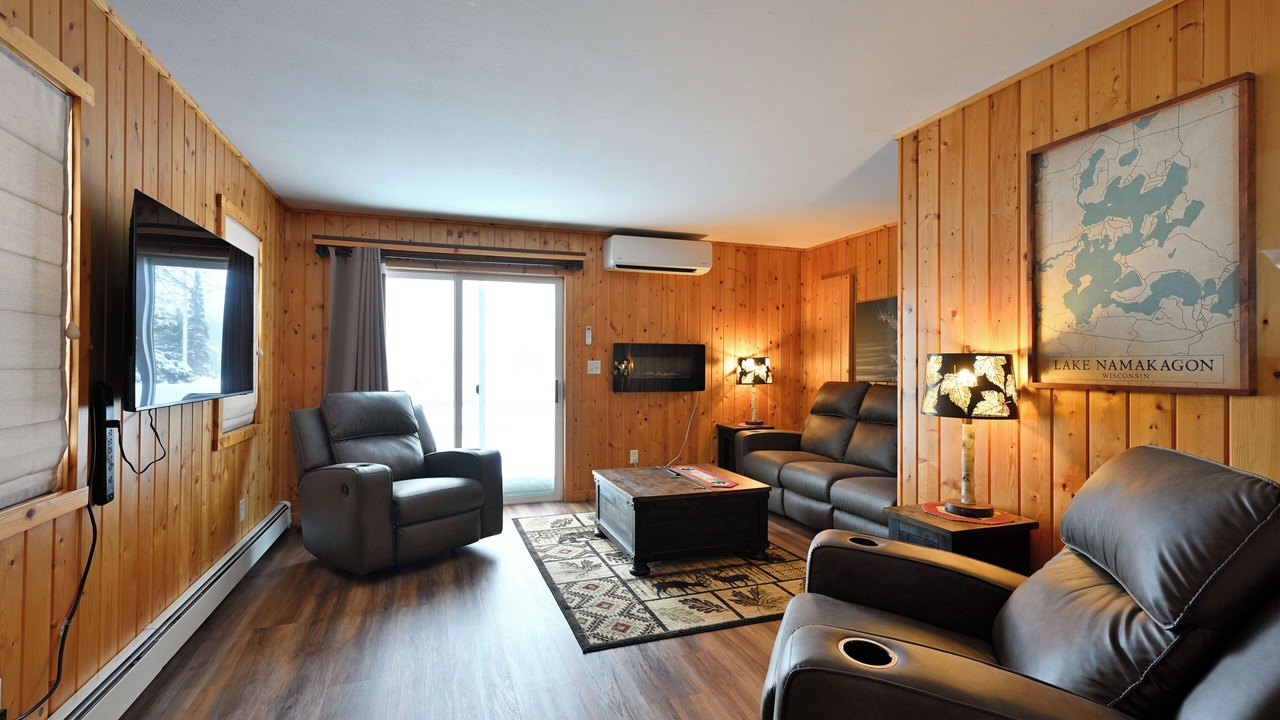 Photo of Livingroom in Cable