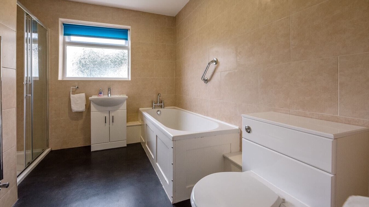 Photo of Bathroom in Woodbridge