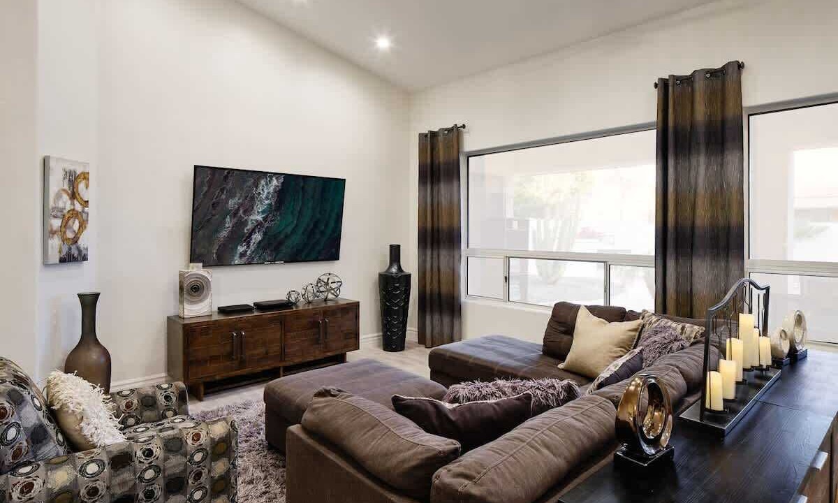 Photo of Bedroom in Arabian Crest