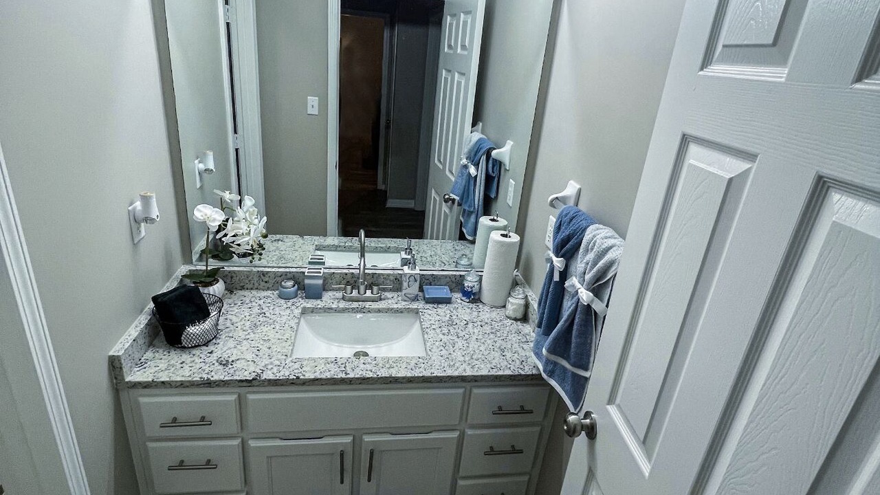Photo of Bathroom in Cordova