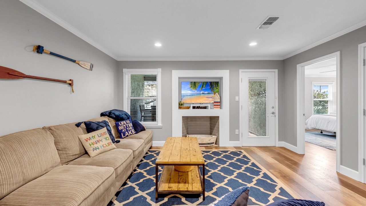 Photo of Livingroom in Granite Shoals