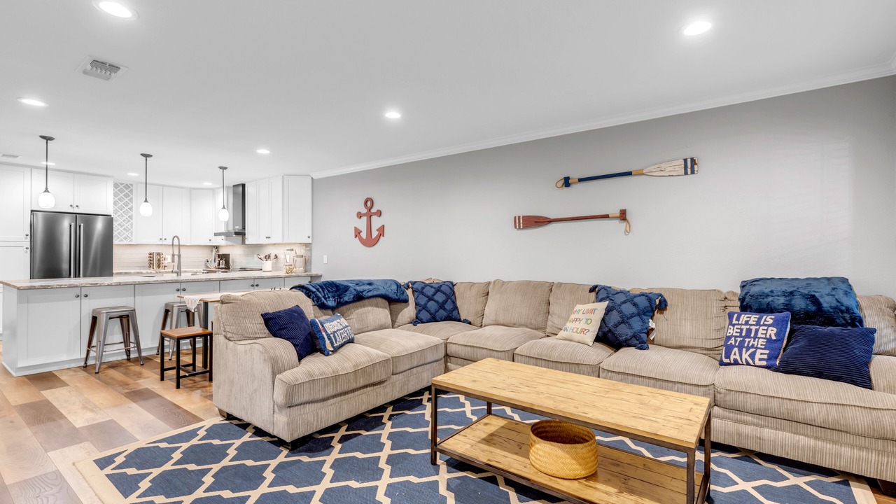 Photo of Livingroom in Granite Shoals