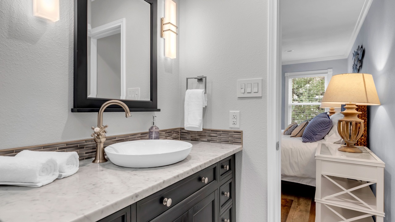 Photo of Bathroom in Granite Shoals