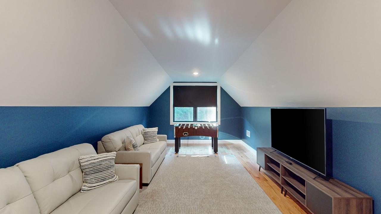 Photo of Livingroom in Lake George