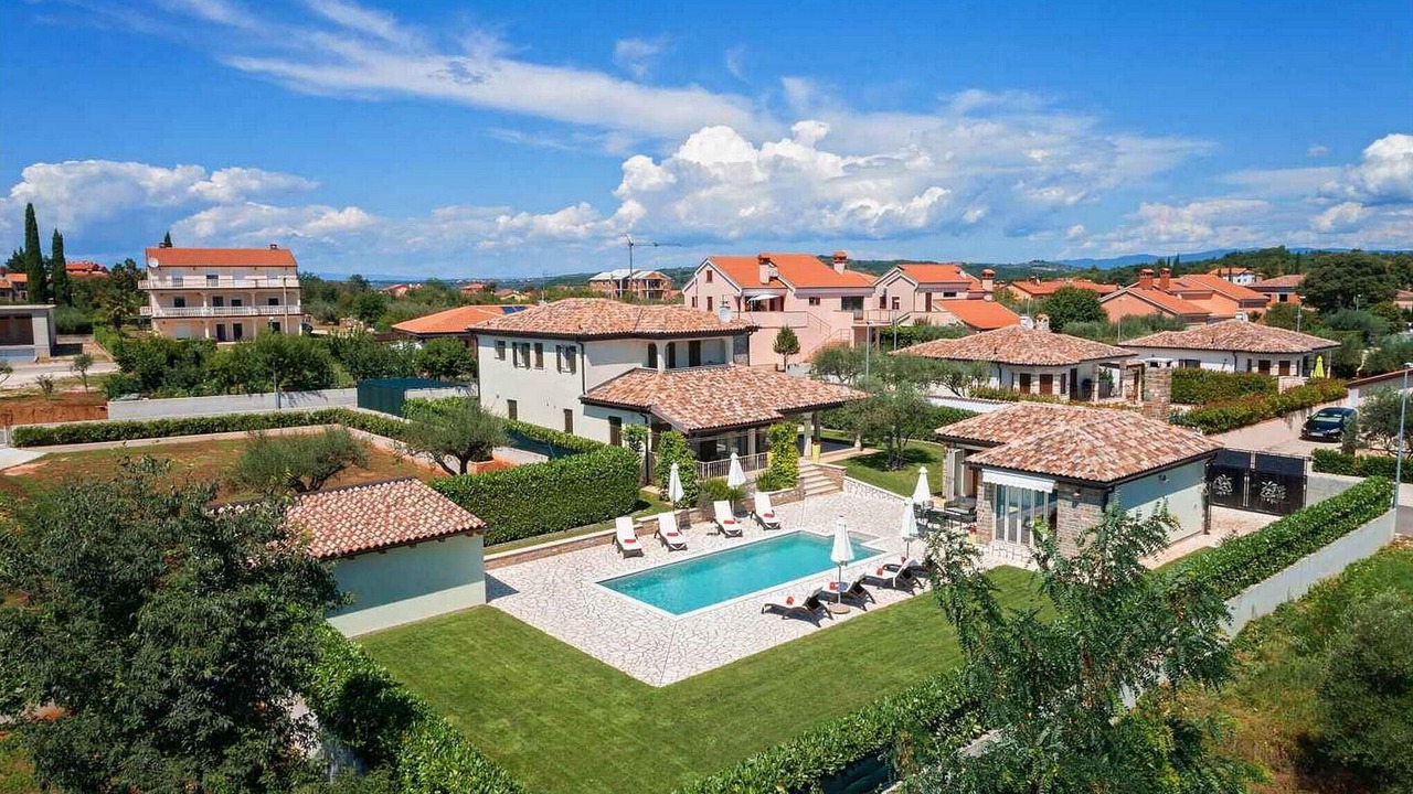 Photo of Outdoor in Kastel