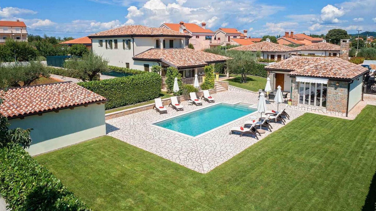 Photo of Outdoor in Kastel