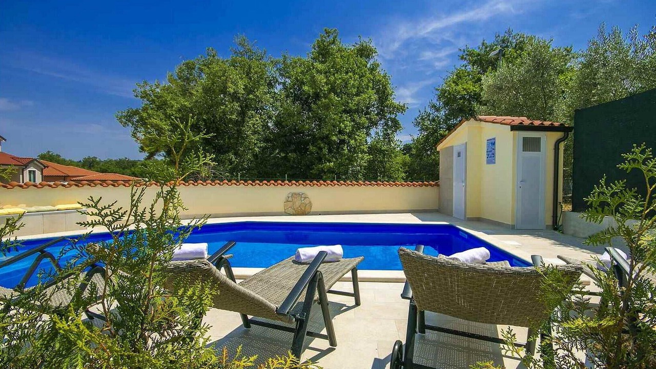 Photo of Outdoor in Kastel