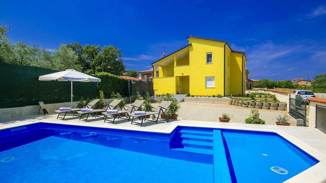 Photo of Outdoor in Kastel