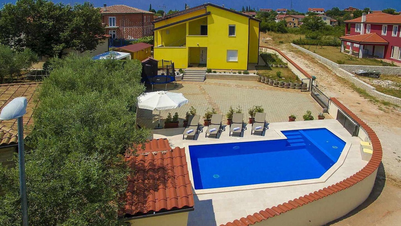 Photo of Outdoor in Kastel