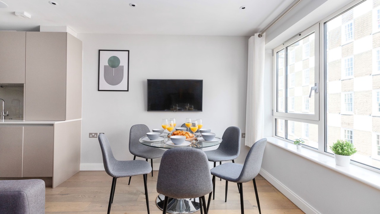 Photo of Others in Vincent Square