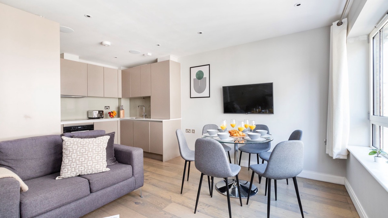 Photo of Others in Vincent Square