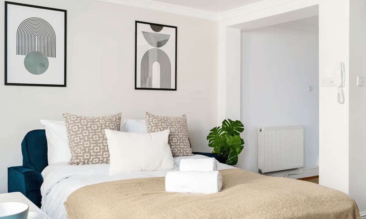 Photo of Others in Vincent Square