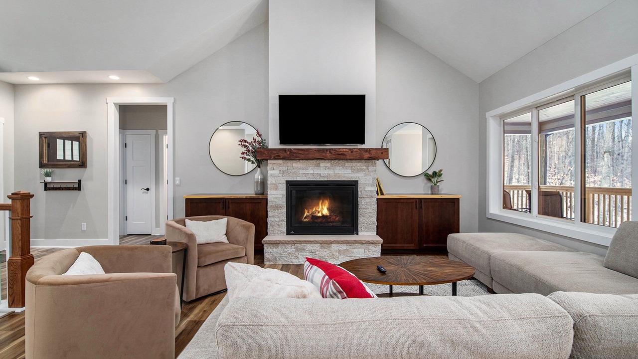 Photo of Livingroom in Boyne Falls