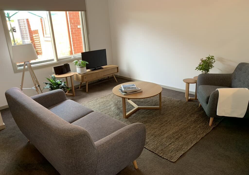 Photo of Livingroom in Newtown