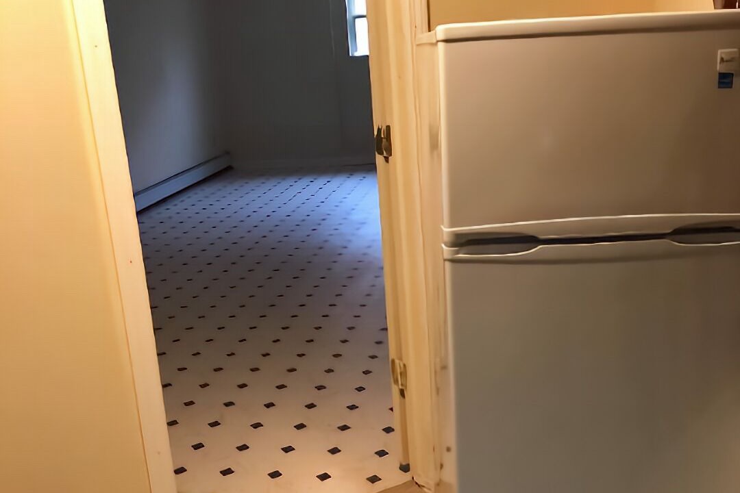 Photo of Others in East New York