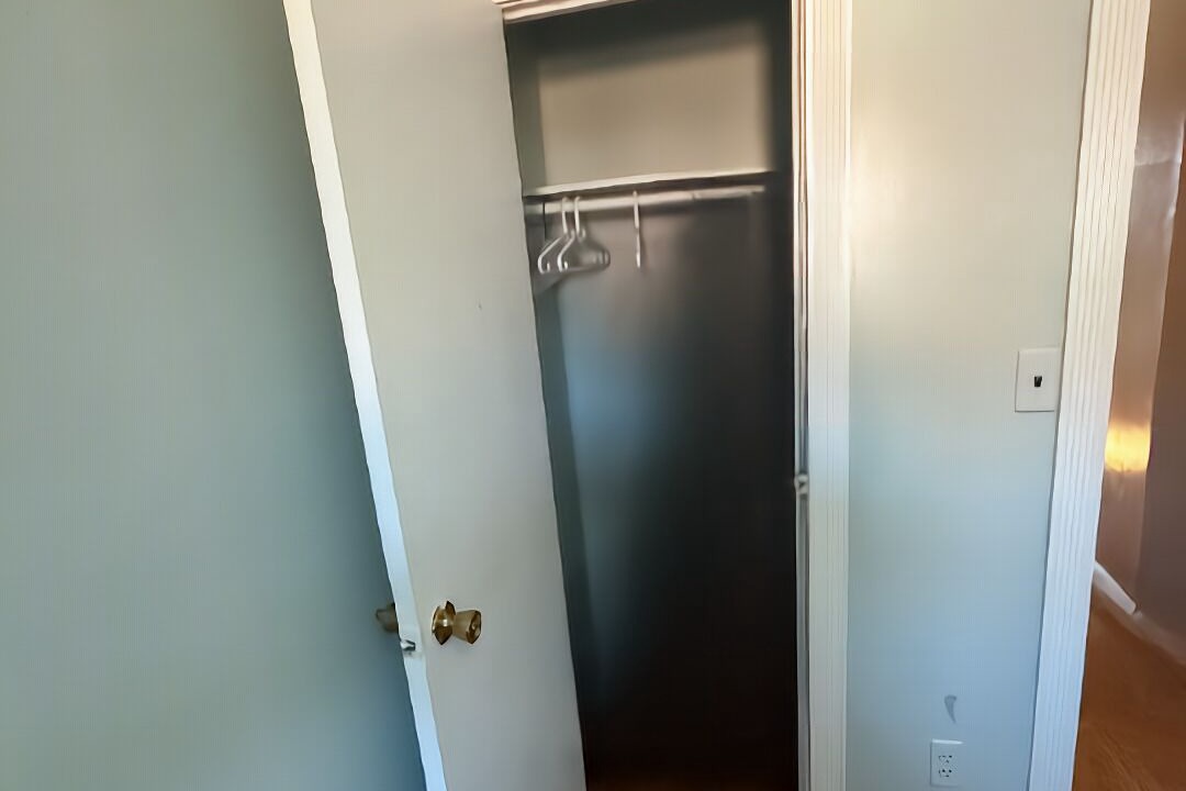 Photo of Others in East New York