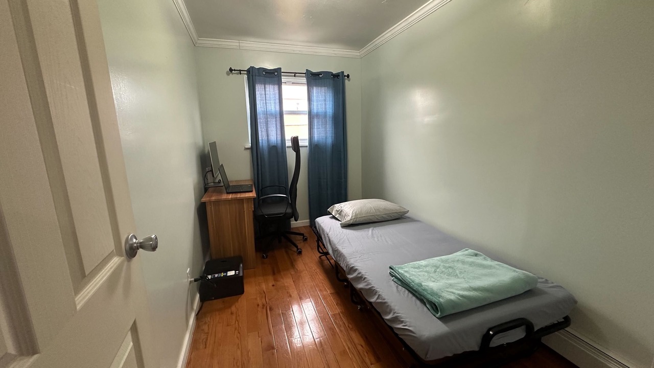 Photo of Bedroom in East New York
