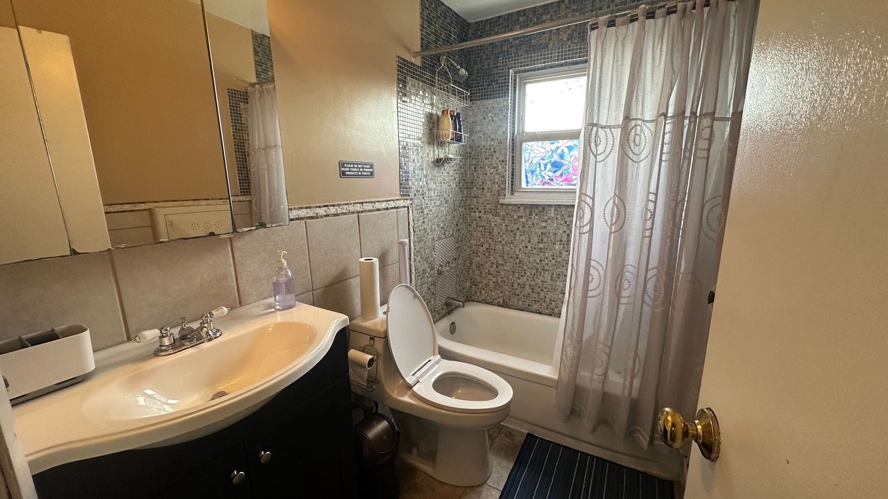 Photo of Bathroom in East New York