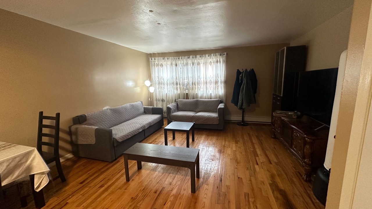 Photo of Livingroom in East New York