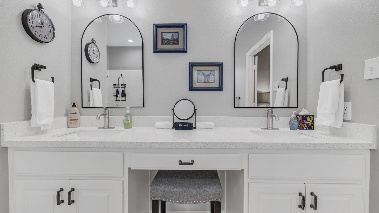 Photo of Bathroom in Cypress