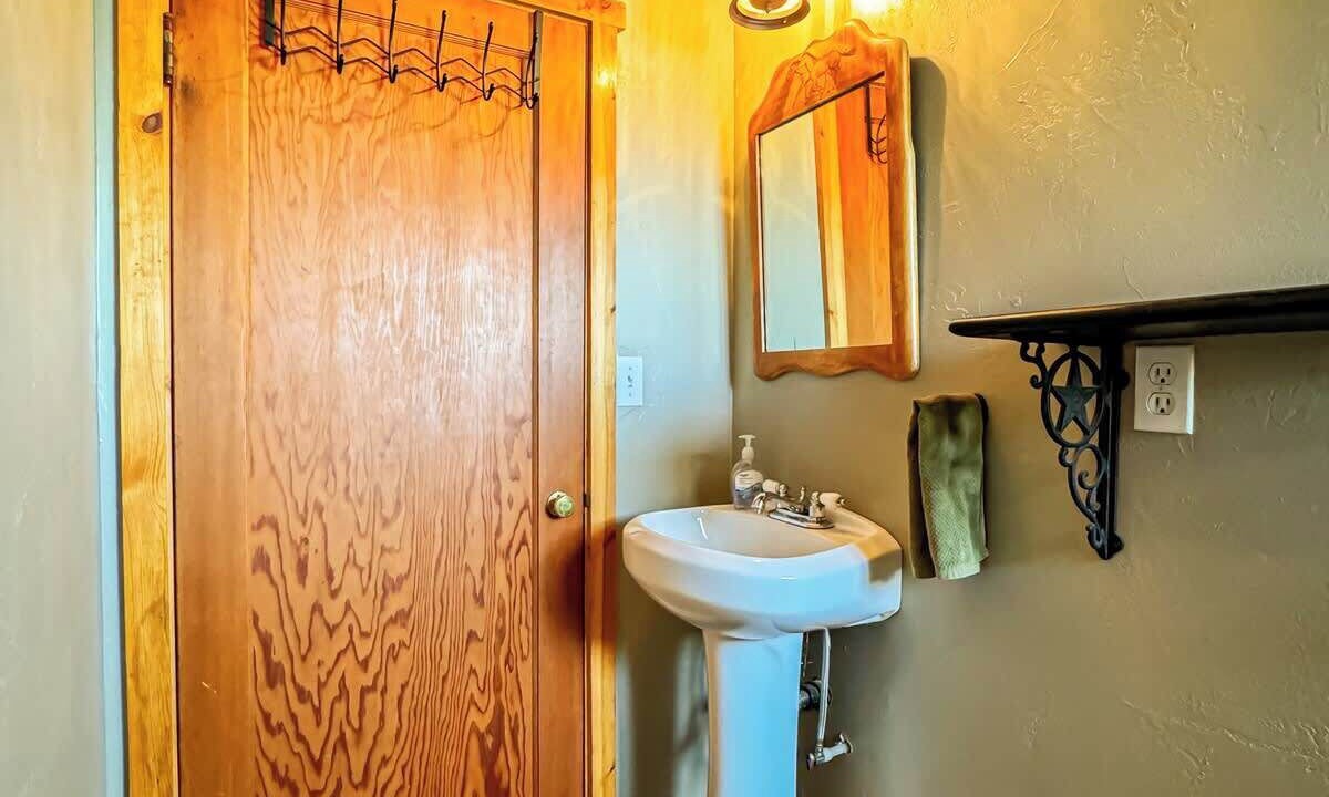 Photo of Bathroom in Folsom