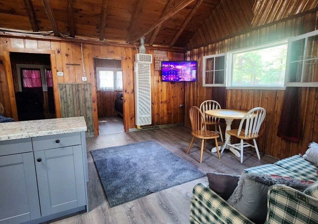 Photo of Livingroom in East Tawas