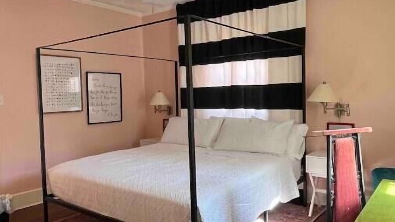 Photo of Bedroom in Central Oklahoma City