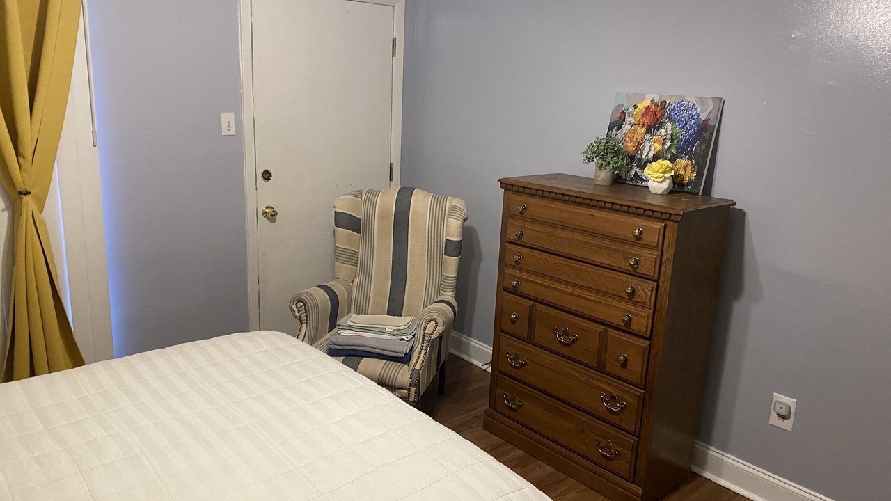 Photo of Bedroom in Crosstown