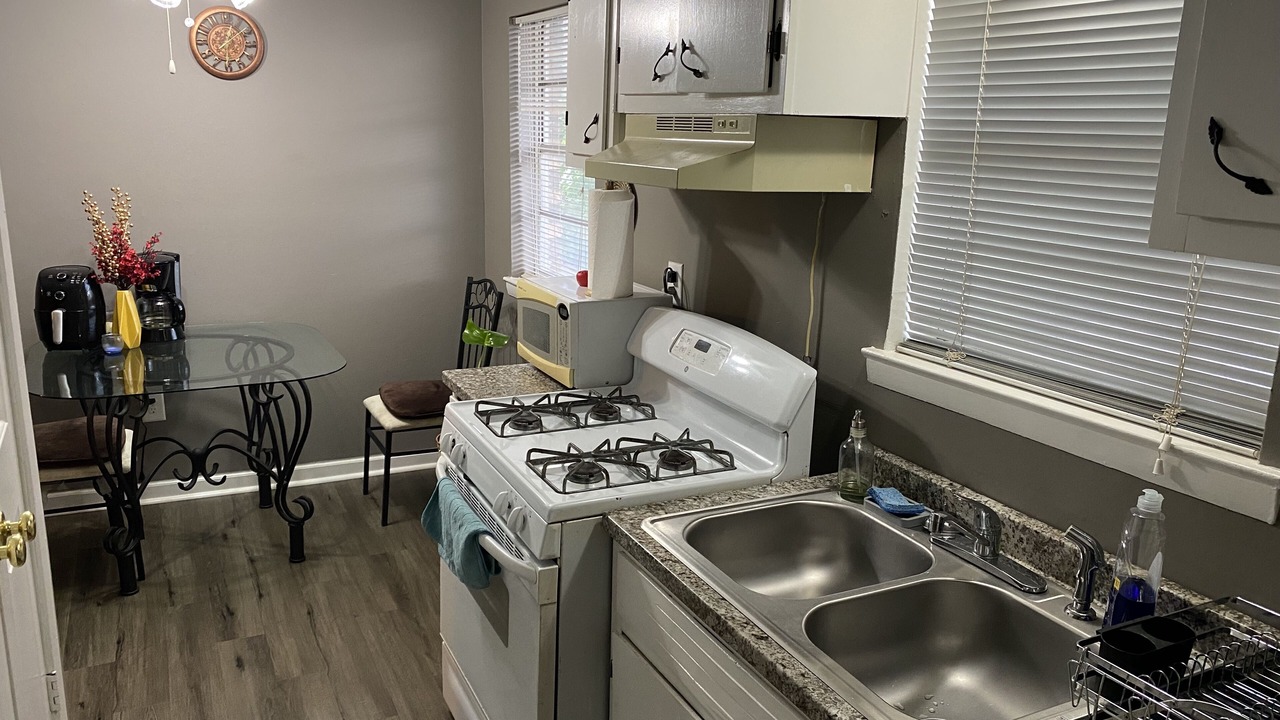 Photo of Kitchen in Crosstown