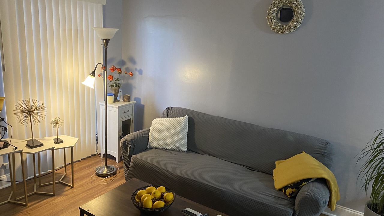 Photo of Livingroom in Crosstown