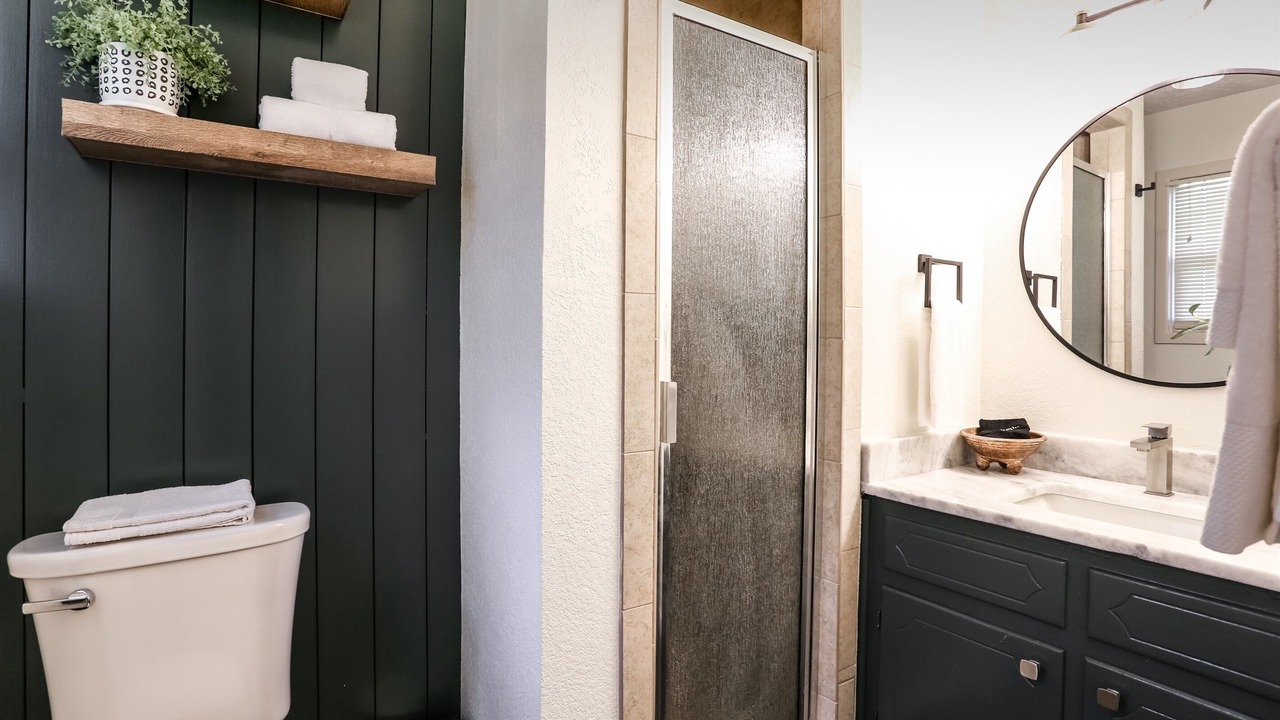 Photo of Bathroom in Bowie