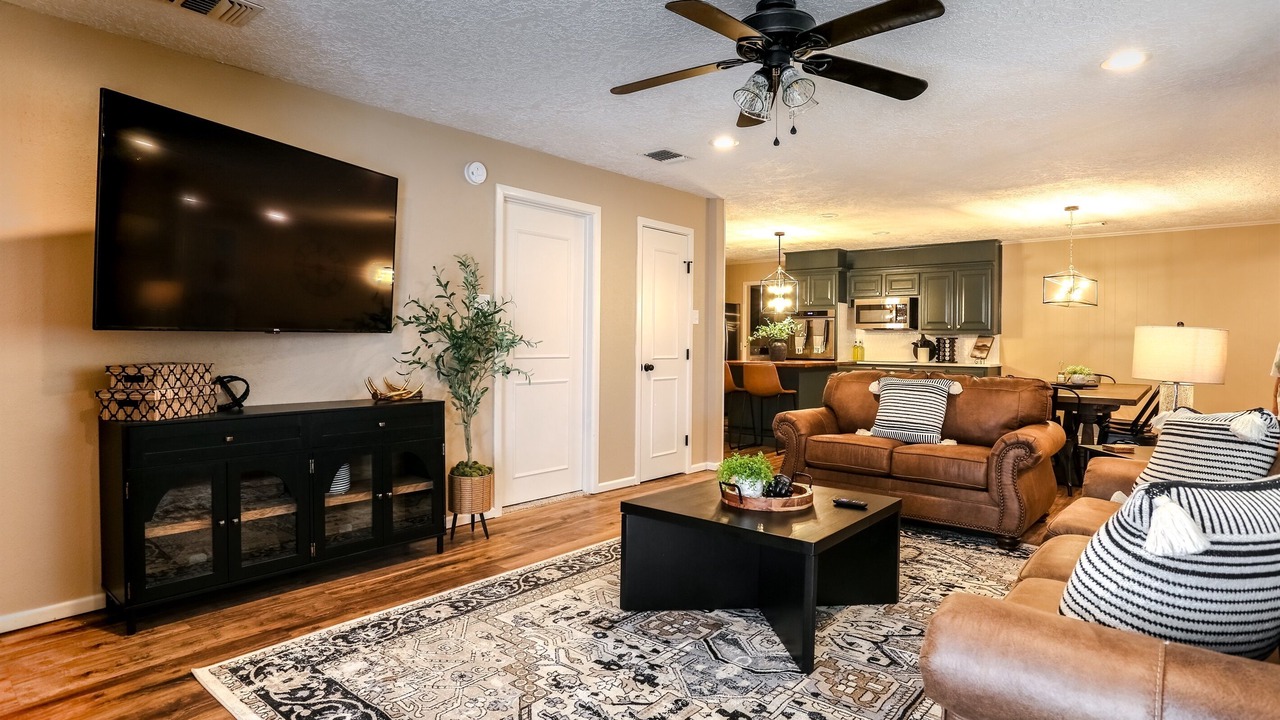 Photo of Livingroom in Bowie