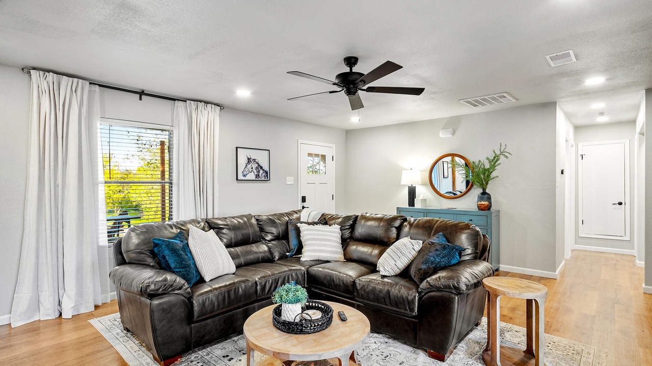 Photo of Livingroom in Weatherford