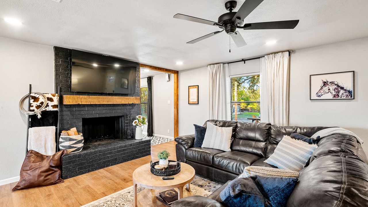 Photo of Livingroom in Weatherford