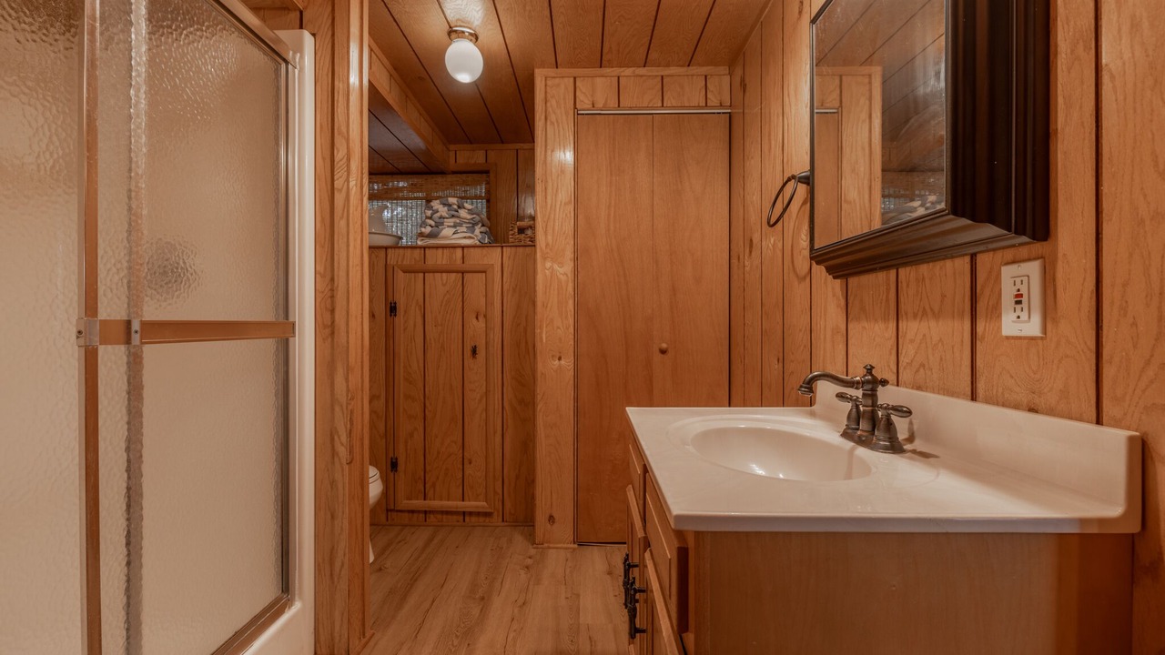 Photo of Bathroom in Innsbrook
