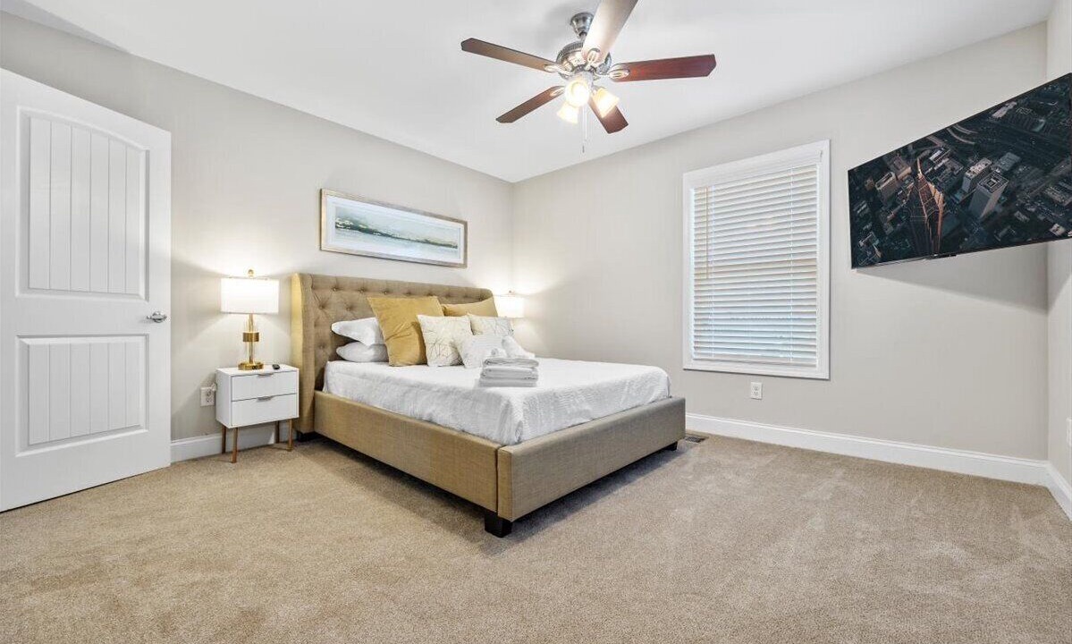 Photo of Bedroom in Edgewood