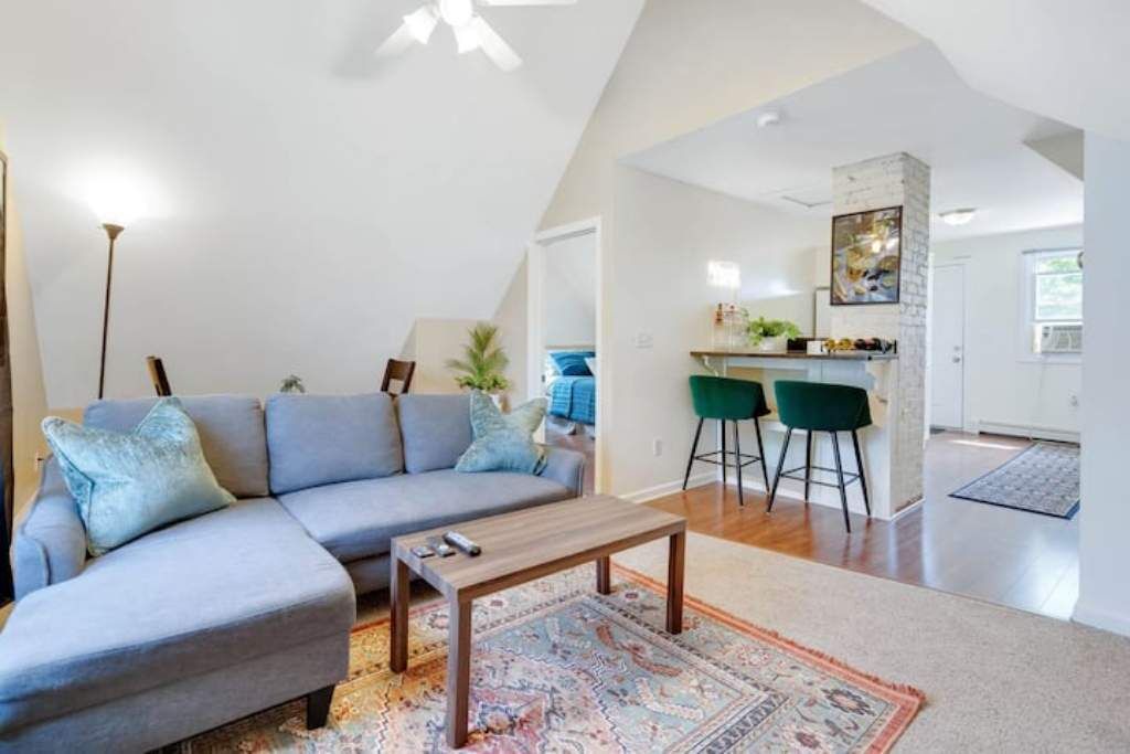 Photo of Livingroom in West Hartford