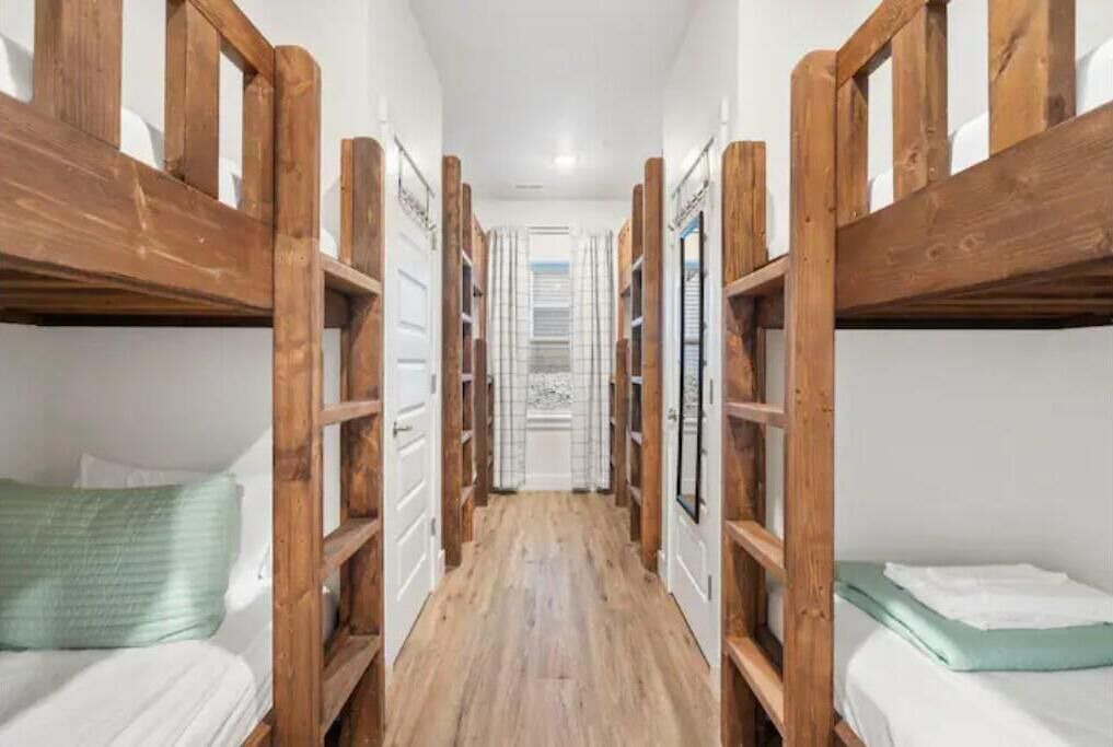 Photo of Bedroom in Kimberling City