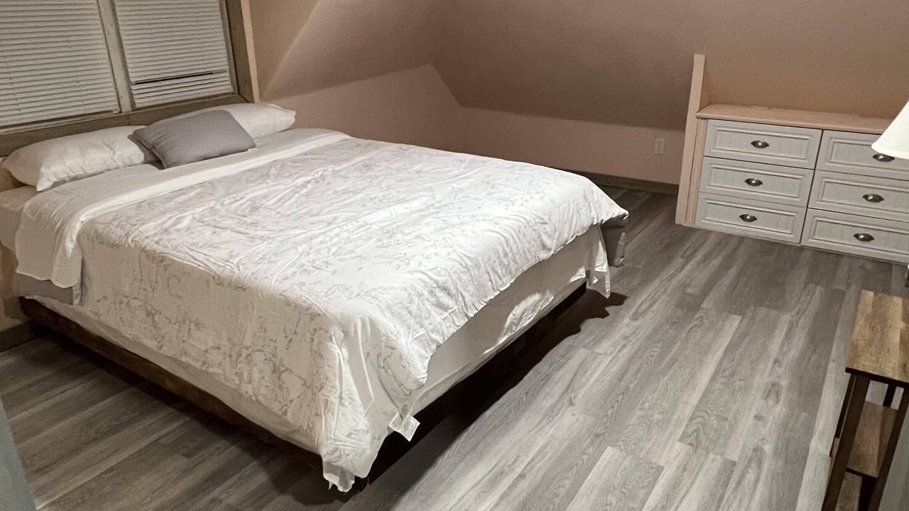 Photo of Bedroom in Dawn