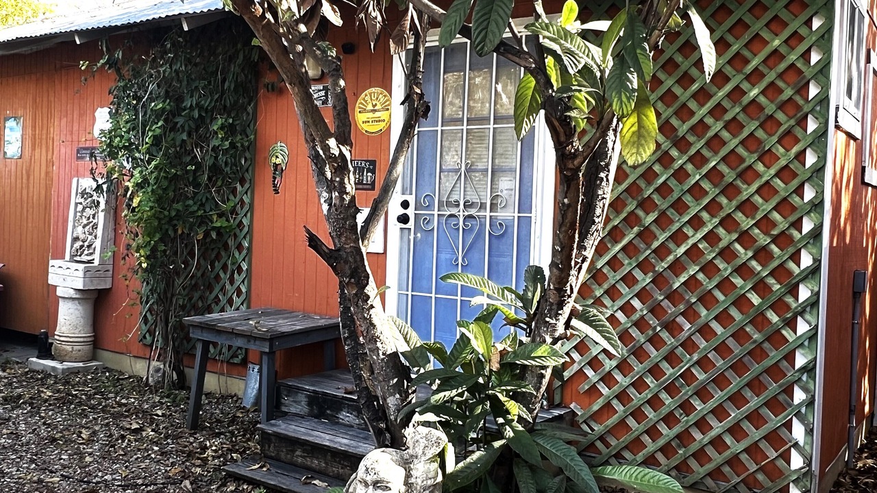 Photo of Outdoor in Govalle