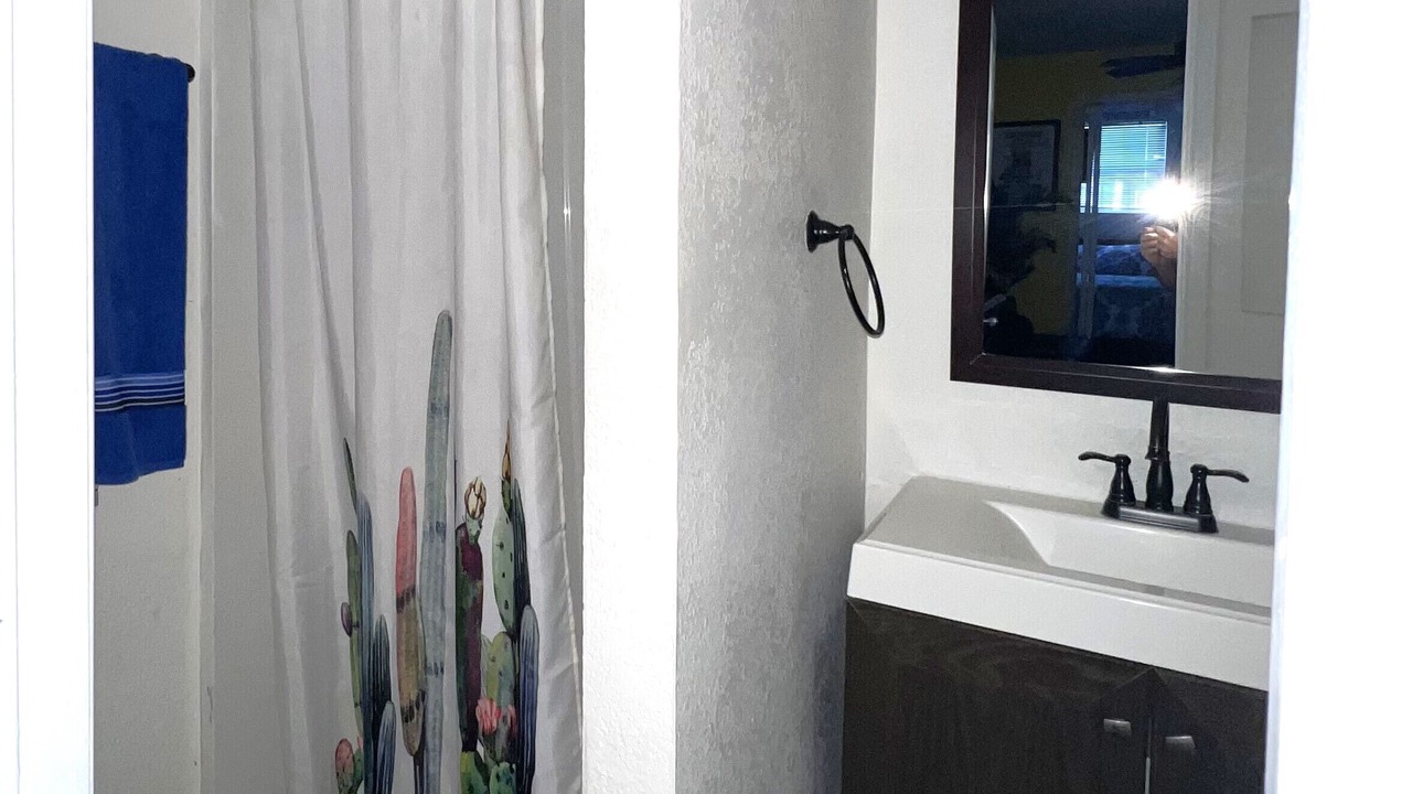 Photo of Bathroom in Govalle