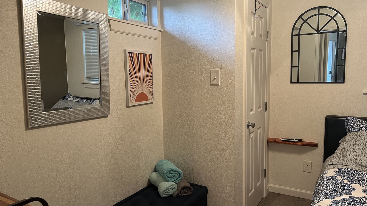 Photo of Bedroom in Govalle