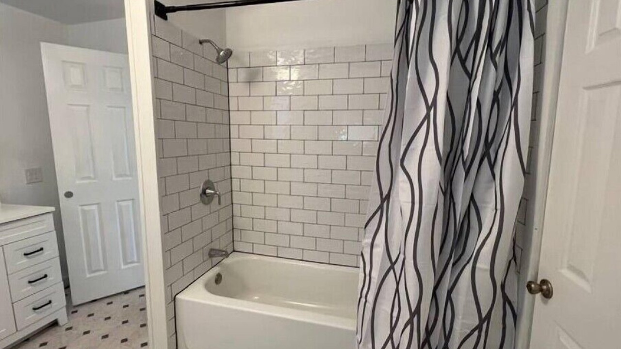 Photo of Bathroom in Govalle