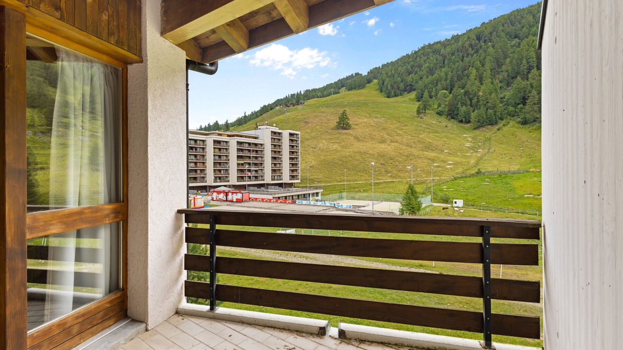 Photo of Outdoor in Noveli